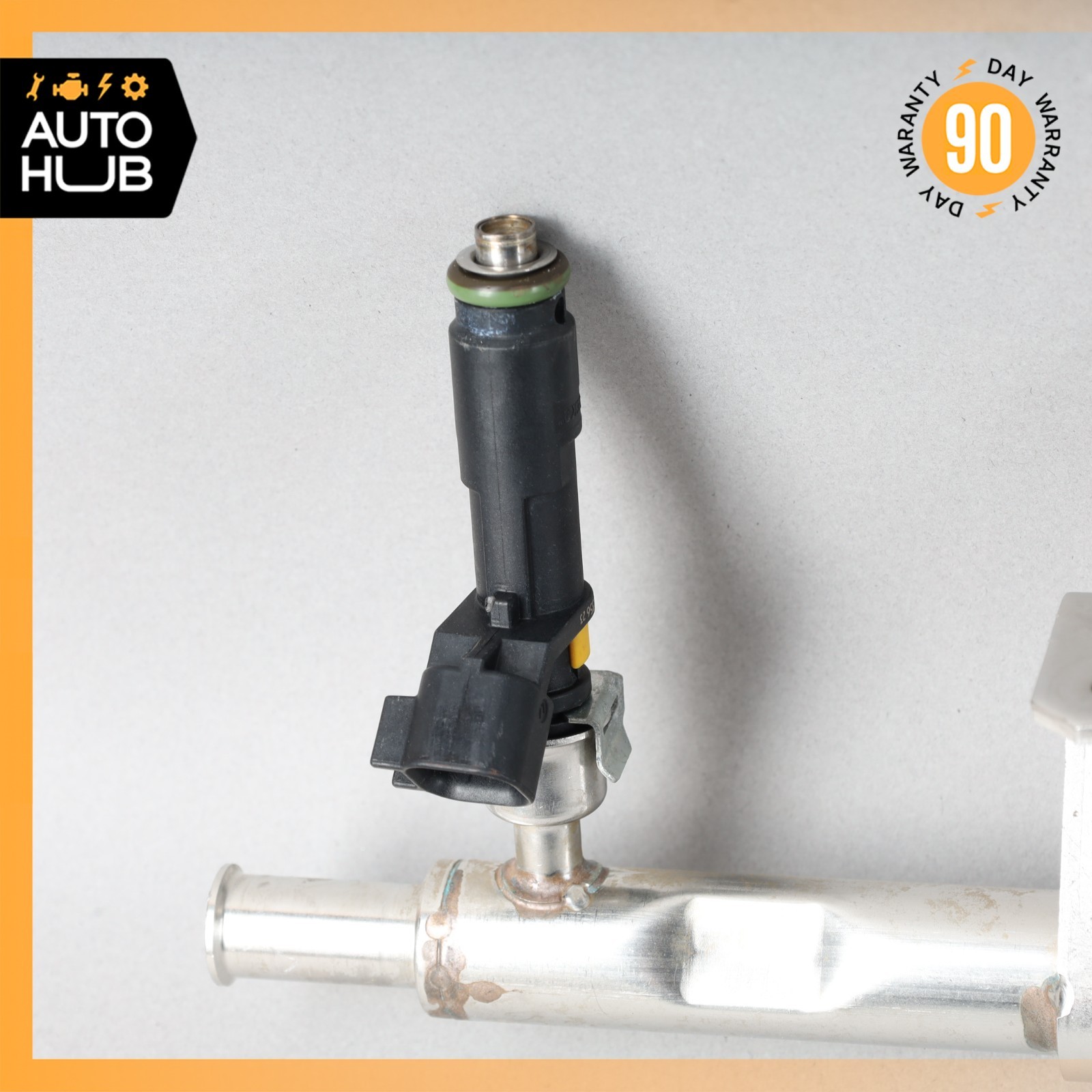 10-17 Aston Martin DB9 Rapide Right Side Fuel Injector Rail w/Injectors OEM