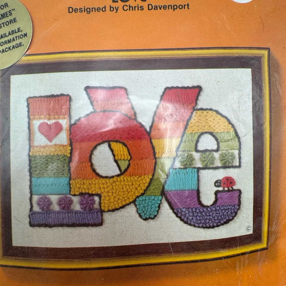 NEW Vintage 1970s Chris Davenport Jiffy Stitchery Crewel Kit Love 646 - Image 3 of 4