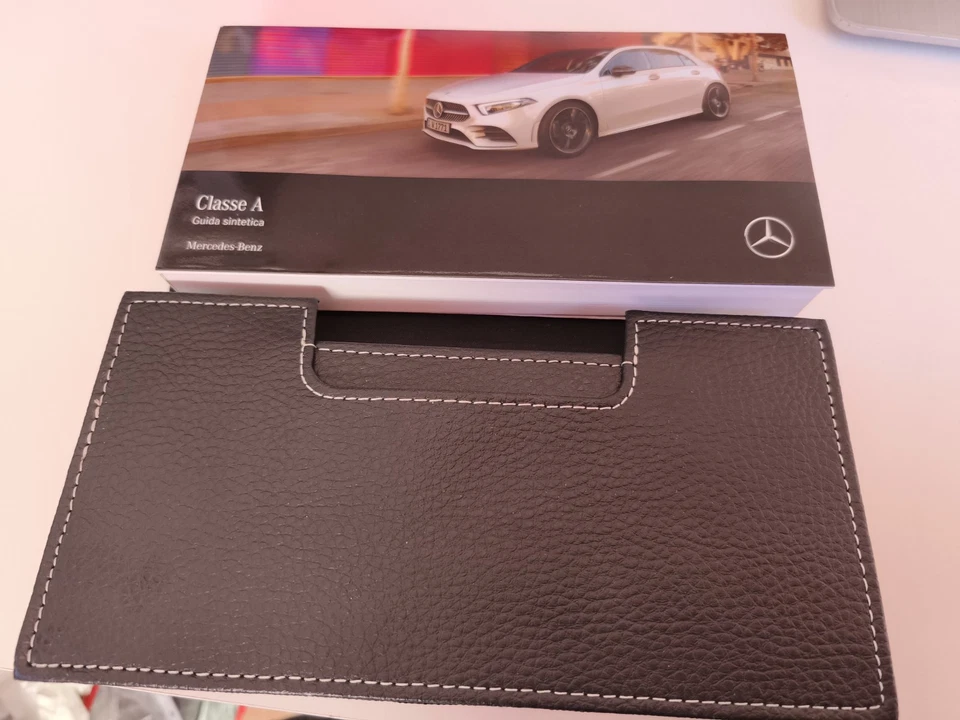 Manuali Uso e Manutenzione Mercedes CLASSE A Dal 2018 - Immagine 3 di 4