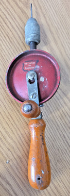 VINTAGE DEFIANCE BY STANLEY 1221 HAND CRANK DRILL
