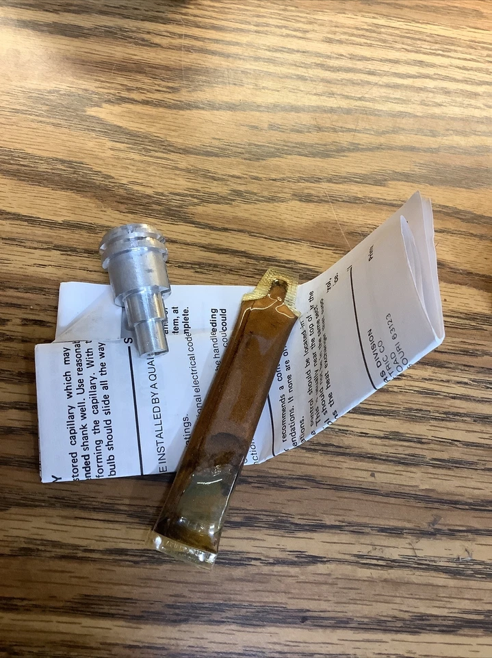 Control de agua caliente de inmersión de pozo White Rodgers 11D31-2 Foto 3 de 4