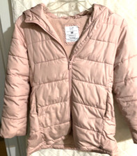 Gap Kids girl's puff jacket pink with front zipper and pockets Medium