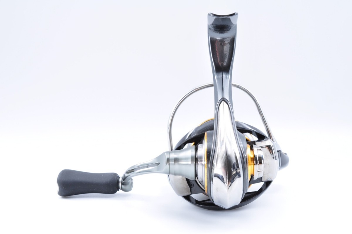 Daiwa 21 LUVIAS AIRITY FC LT 2000S-H Spinning Reel From Japan w