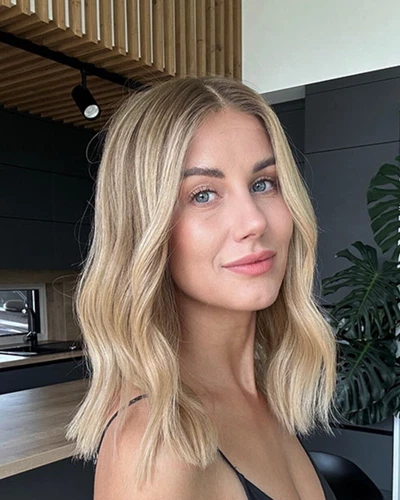 Blonde Ombre Wave Bob 13x4 Lace Front Human Hair Wig for Women Daily Use - Picture 1 of 7