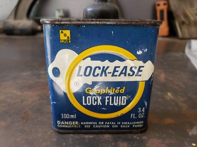 Antique lock-ease can 