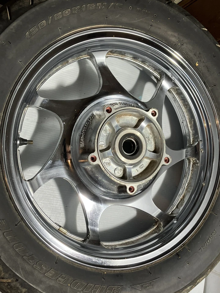 2005 Kawasaki Vulcan 2000 Wheel Set (Limited) (Flakey, See Pics) (OEM) Foto 2 de 4