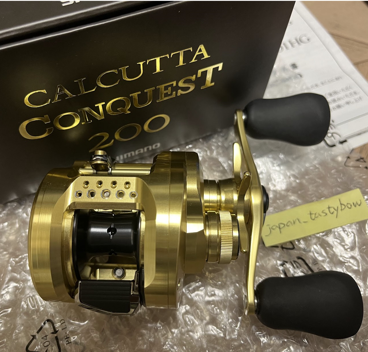 SHIMANO Bait Reel 21 Calcutta Conquest 200 RIGHT Made in Japan