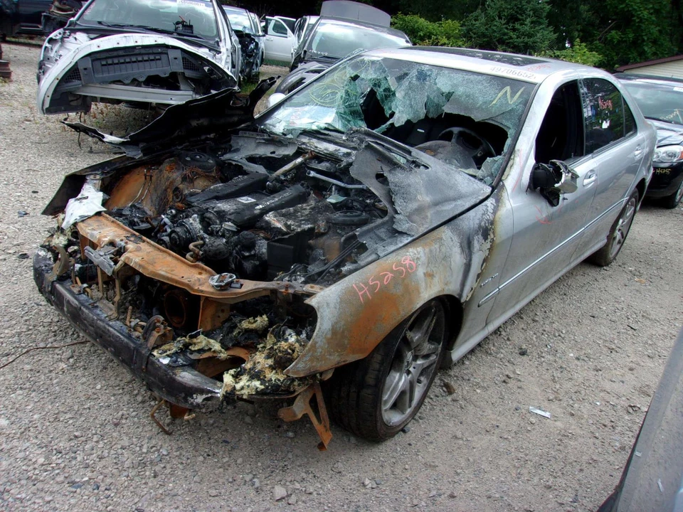 Used Front Left Door fits: 2004 Mercedes-benz Mercedes s-class 220 Type S350 Fro - Изображение 2 из 4