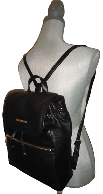 cooper flap small leather backpack Vintage The adjustable shoulder strap and detachable option provide versatility Michael Kors Outlet Cooper Logo