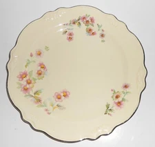 VINTAGE Homer Laughlin Company Virginia Rose w/Platinum Dinner Plate