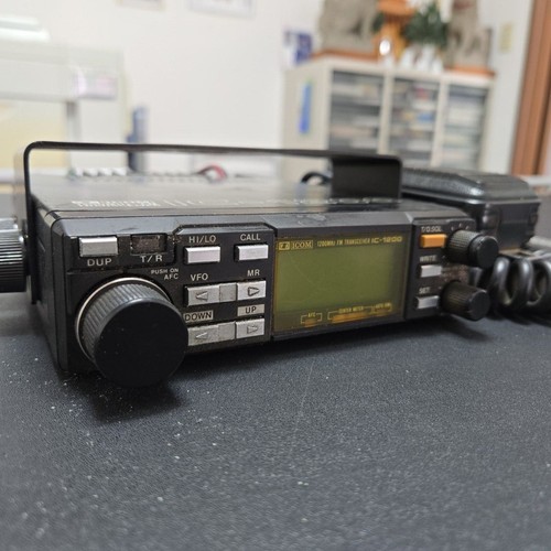 ICOM IC-1200 1200MHz UHF 10W FM Transceiver Not Tested For Parts - Afbeelding 2 van 7