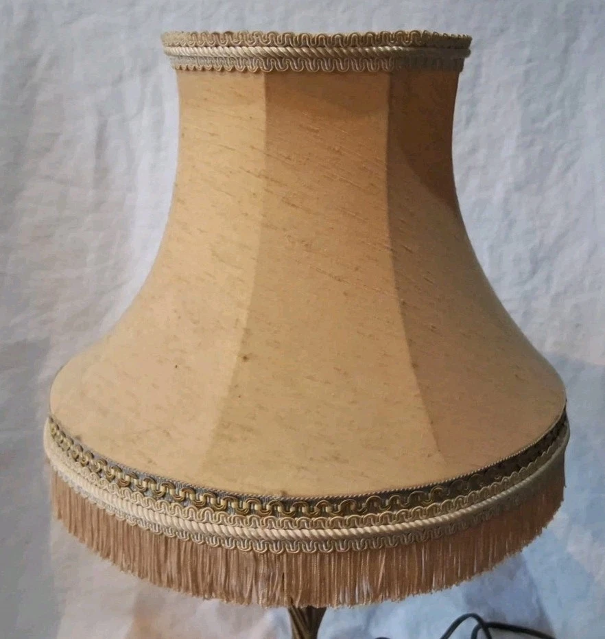 Ancienne Lampe De Chevet Bronze 1960 style Louis XV Rocaille Abat jour D’origine - Photo 2/4