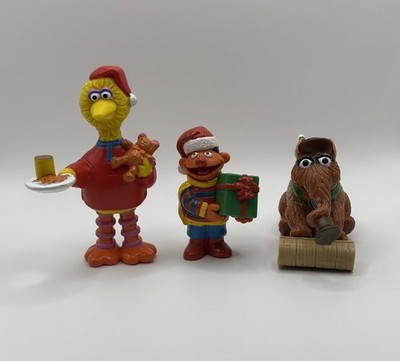 Vintage Sesame Street Christmas Big bird Snuffleupagus Snuffy + Ernie Figurines