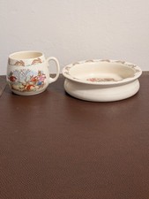 Royal Doulton Made In England Bunnykins Baby Bowl and Mug Set Excellent conditio