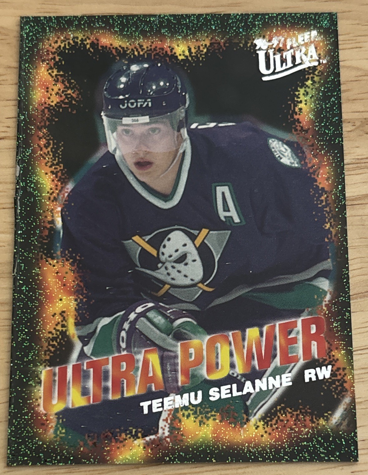 1996-97 Fleer Ultra Teemu Selanne Ultra Power #16 RARE Insert Anaheim Ducks