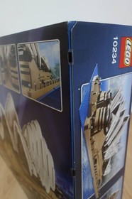 LEGO Creator Expert 10234 Sydney Opera House New Sealed Retired