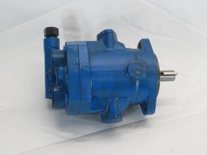 International Fluid Power PVB5-R-C-70 Hydraulic Piston Pump 207bar 3000 psi USED