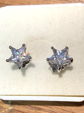 NEW LISTING SPARKLING FACETED STAR CUBIC ZIRCONIA STUD/POST EARRINGS. s-NEW