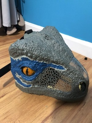 Jurassic Park World Chomp 'n Roar Mask Velociraptor Blue Mask Tested  Dinosaur