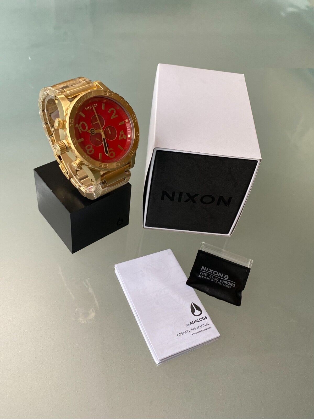 Nixon Watch 5130 A083-514 a083514 Red Men New Gold Brand 51-30 Chrono - vintagewatches.pk