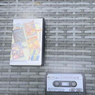 4 in 1 Hit Pack - Commodore 64 (1986), Bomb Jack, Airwolf, Commando, Boxen