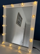 Illuminated Free Standing Mirror White - Mains Or Battery Powered