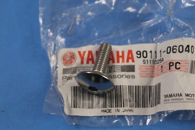 NOS OEM Yamaha YZFR6 YZF-R6 R6 Cowling Fairing Mount Screw Bolt