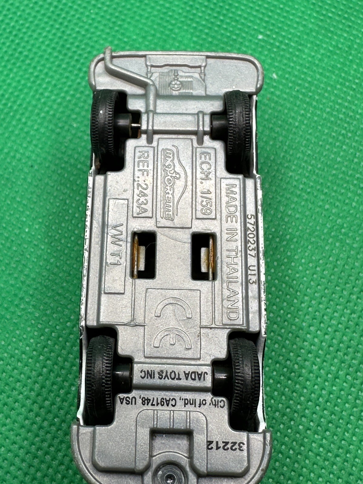 Picture 4 of 6