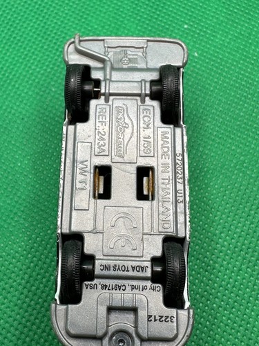 Majorette Volkswagen Van 1/50 243A Opening Back Window Diecast Vtg Jada Toys Inc - Picture 4 of 6