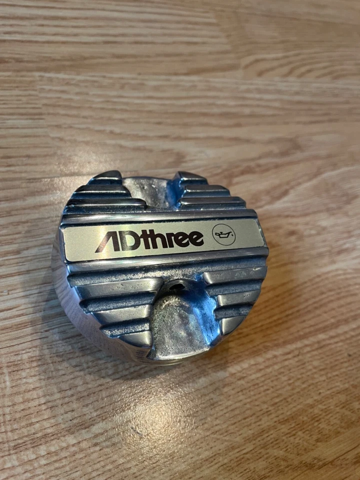 Adthree Finned Oil Cap Rare Optional Nismo RB20 Skyline GTR R33 R33 R34 R31 RB26 - Image 2 of 4