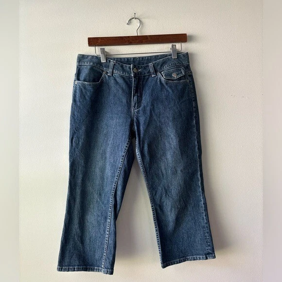 Harley-Davidson women’s capri pants in color blue size 8
