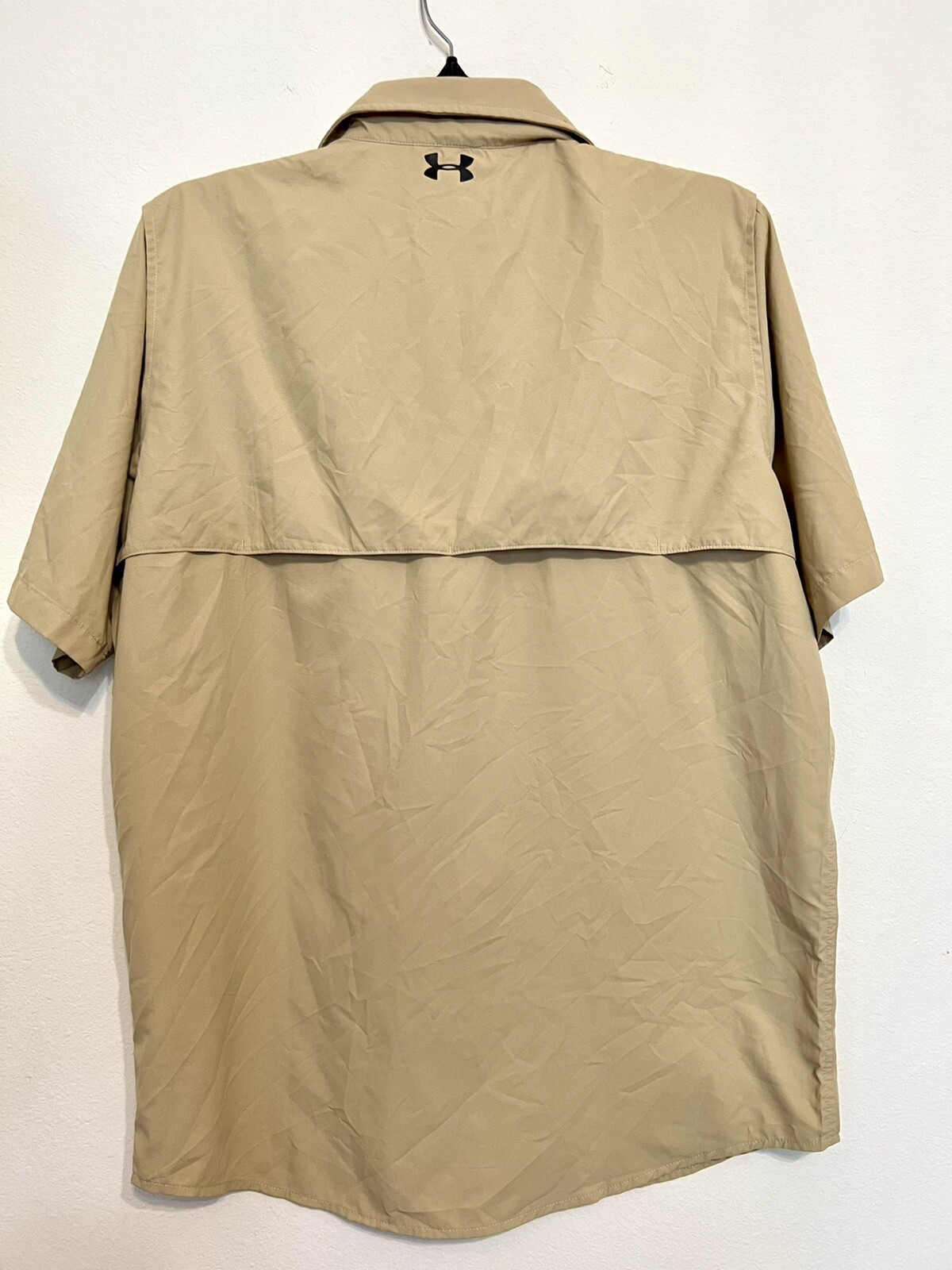 Mens Under Armour tshirt Tan Loose HeatGear Coupe Lache Suelto Size