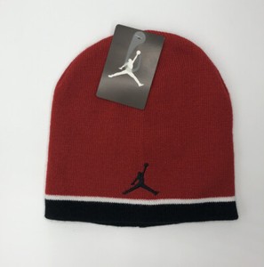 red jordan beanie