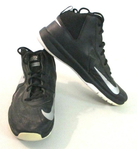 Nike Team Hustle D7 Boys Basketball 