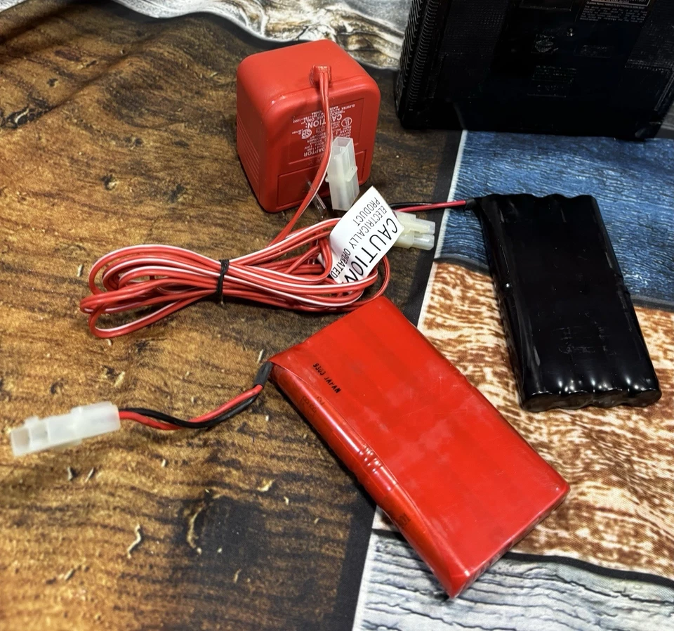 Nikko Lobo Flash 1/10 R/C Stadium Truck with Accessories|Very Rare|⚠️For Repair - Image 4 of 4