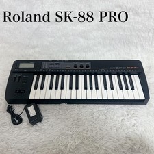 Roland SK-88 Pro Sound Canvas Keyboard Synthesizer getestet funktioniert...