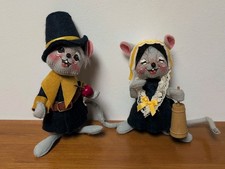 Vintage 1998 Annalee Colonial Pilgrim Boy/Girl Mice Set Thanksgiving Made In USA