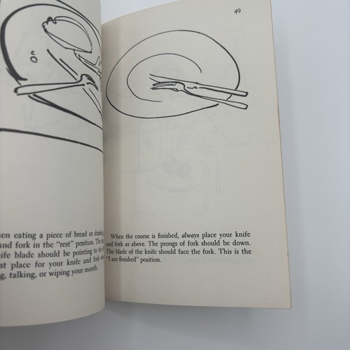 Tiffany’s Table Manners For Teenagers Vintage Etiquette Guide Book 1961 - Imagen 10 de 12