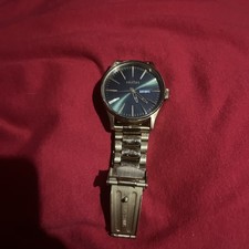 Nixon Never Be Late Sentry SS Watch Gold Tone...