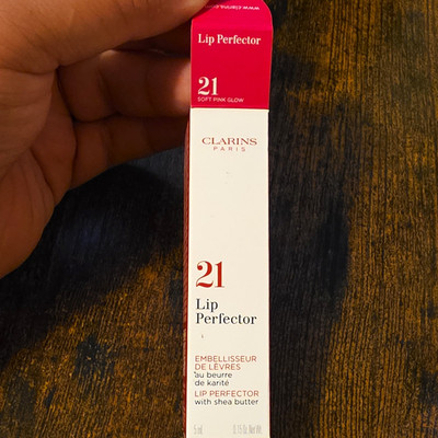 Clarins Lip Perfector Lip Gloss, 21 Soft Pink Glow Shade, 0.15 oz