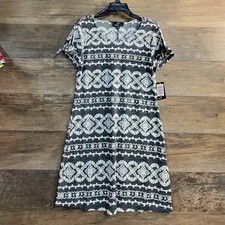 Ronni Nicole Black and White Midi Dress