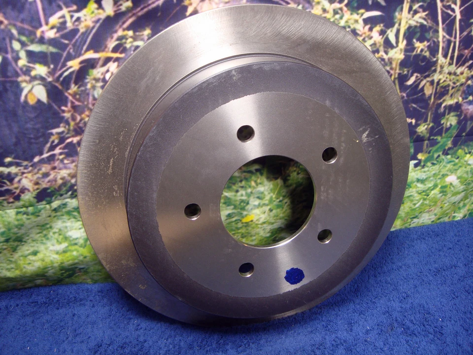 Freno de disco trasero ROTOR NUEVO OEM FORD XL1Z-2C026-AA Expedition Navigator F-150 Y6 Foto 2 de 4