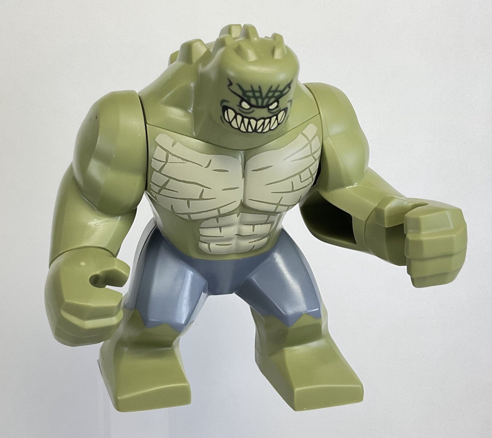 LEGO Killer Croc Minifigure 76055 Batman DC Superheroes Sewer Smash BigFig SH280