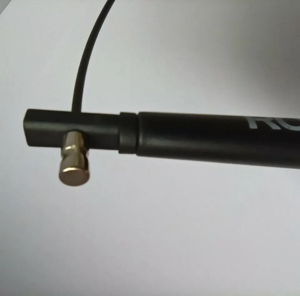 Cuerda de salto de velocidad de cable ajustable Rogue Fitness negra sellada de fábrica nunca usada Foto 4 de 4