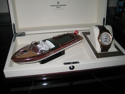 FREDERIQUE CONSTANT RUNABOUT MOONPHASE