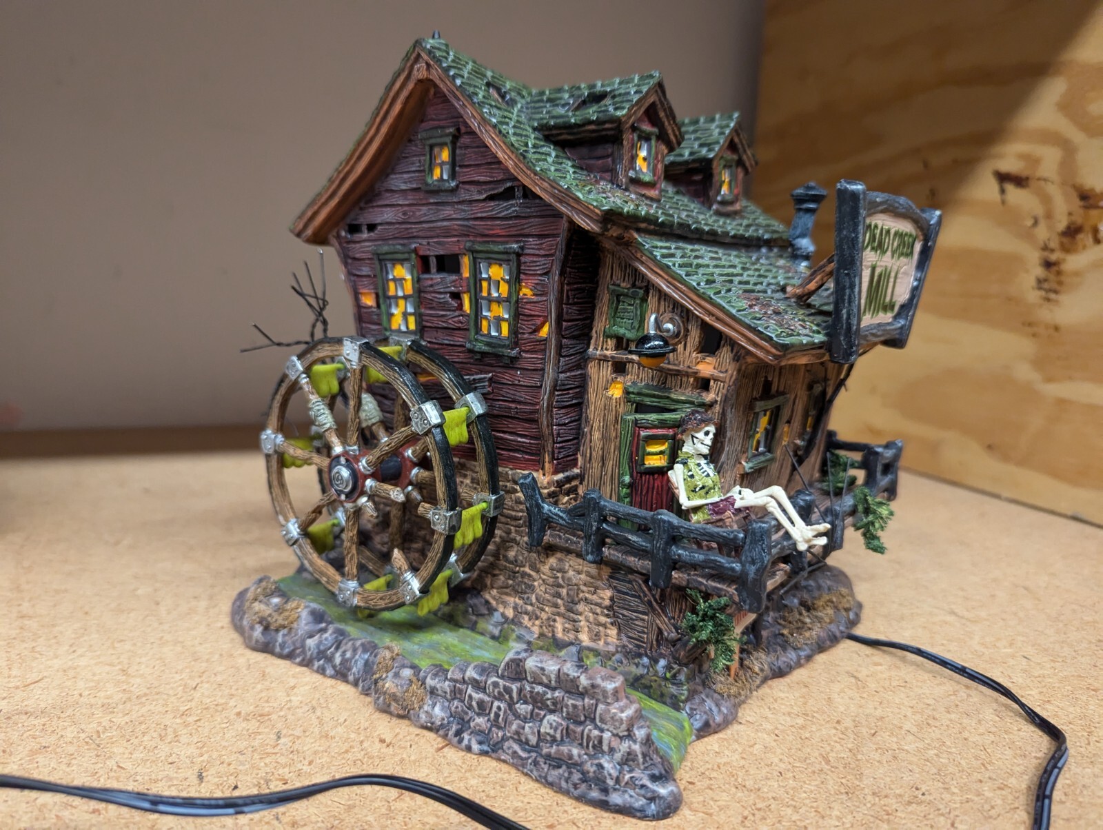 Picture 3 of 10