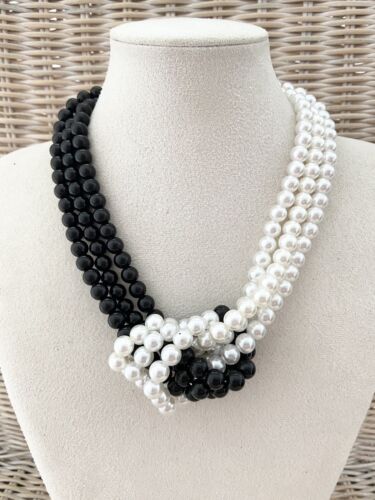 Damenkette Statement Perlenkette Modeschmuck Halskette Kurz Collier Dreireihig - Afbeelding 1 van 10