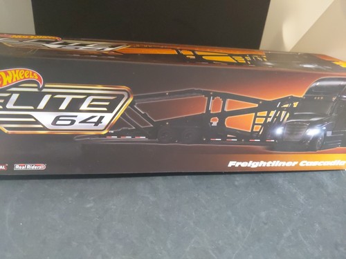 2024 HOT WHEELS COLLECTORS ELITE 64 FREIGHTLINER CASCADIA