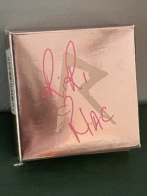 RiRi Hearts MAC Diamonds Cream Colour Base Rihanna