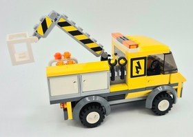 LEGO City 3179 &ldquo;Repair Truck&rdquo; - With Instructions & Minifigure